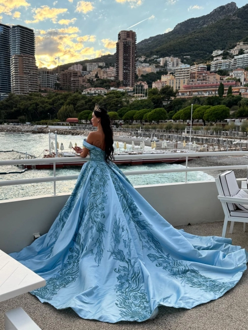 Barbara Bonavita (la commercialista più bella d’Italia) conquista l principato al Grand Ball Monte Carlo 2025